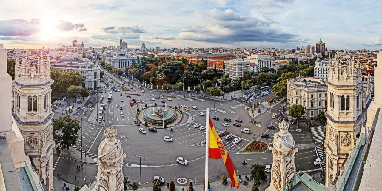 Bookingham ★Apartaments & Suites Madrid Exterior photo